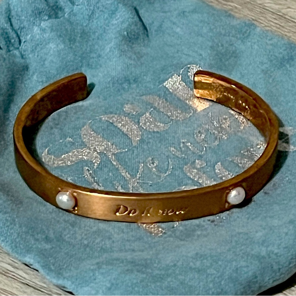 Mary Kay DO IT NOW Pearl Cuff Bracelet